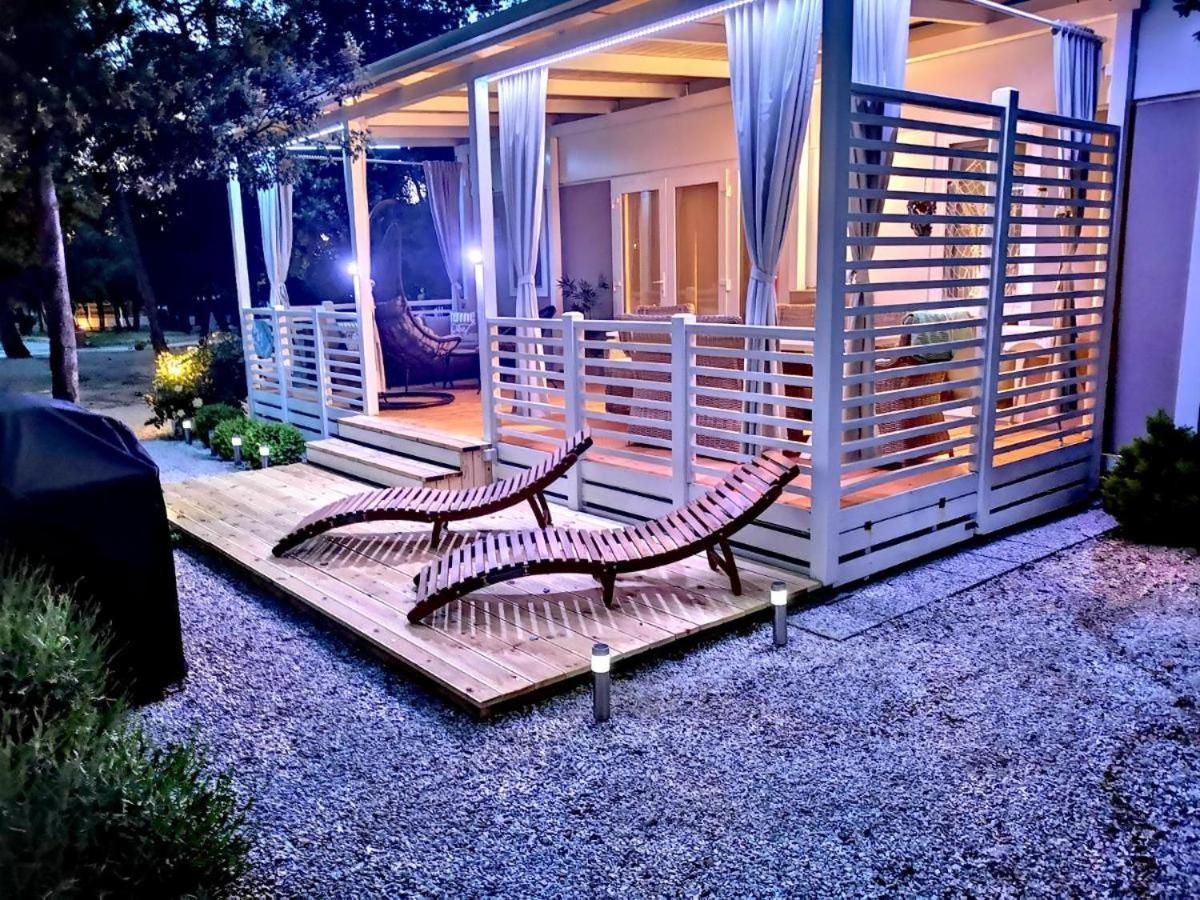 J & R Mobile Homes Biograd Na Moru Exterior foto